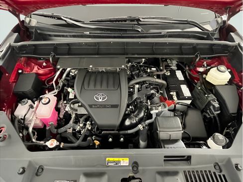 Used 2023 Toyota Highlander XLE FWD image 19
