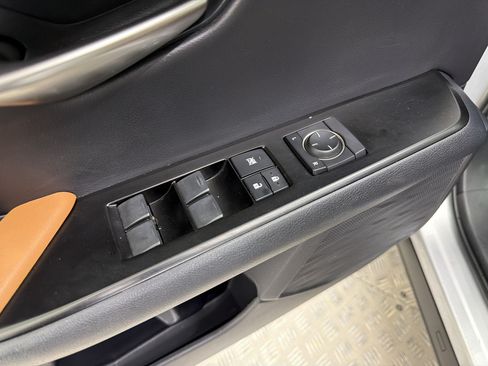 Used 2019 Lexus UX 200 w/ Accessory Package 2 FWD image 12