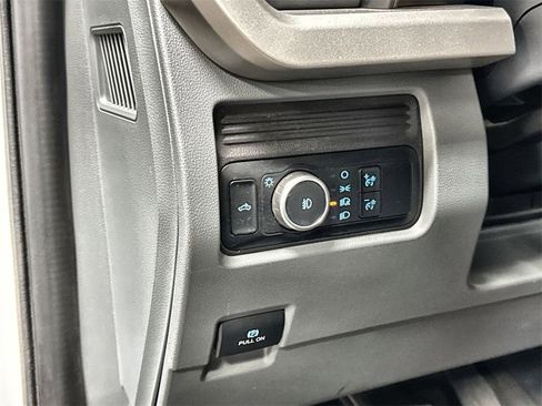 Used 2024 Ford F250 XLT image 16