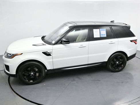 Used 2019 Land Rover Range Rover Sport HSE image 32
