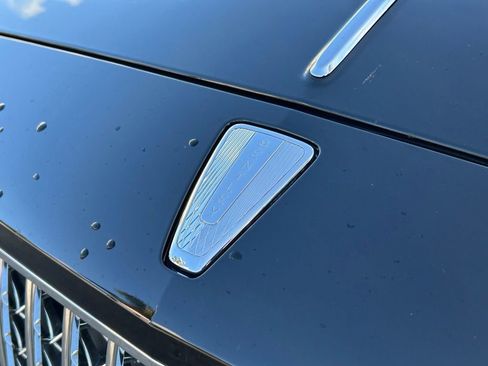 Used 2021 Bentley Flying Spur V8 image 30