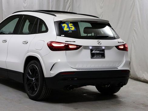 Certified 2025 Mercedes-Benz GLA 35 AMG 4MATIC image 8