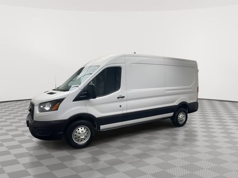 Used 2023 Ford Transit 250 Medium Roof AWD w/ Load Area Protection Package image 27