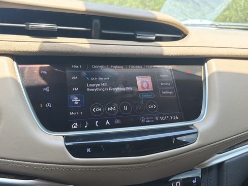 Used 2022 Cadillac XT5 Premium Luxury w/ Platinum Package FWD image 23