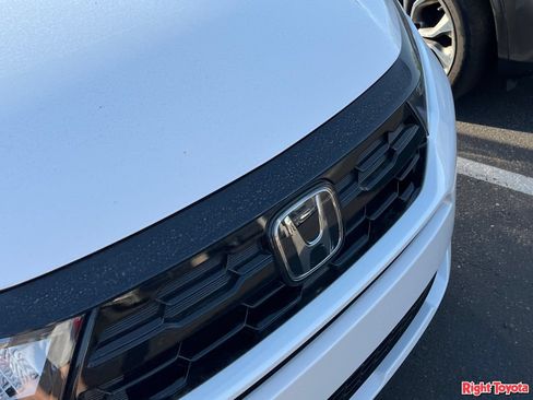 Used 2025 Honda Odyssey Touring image 7