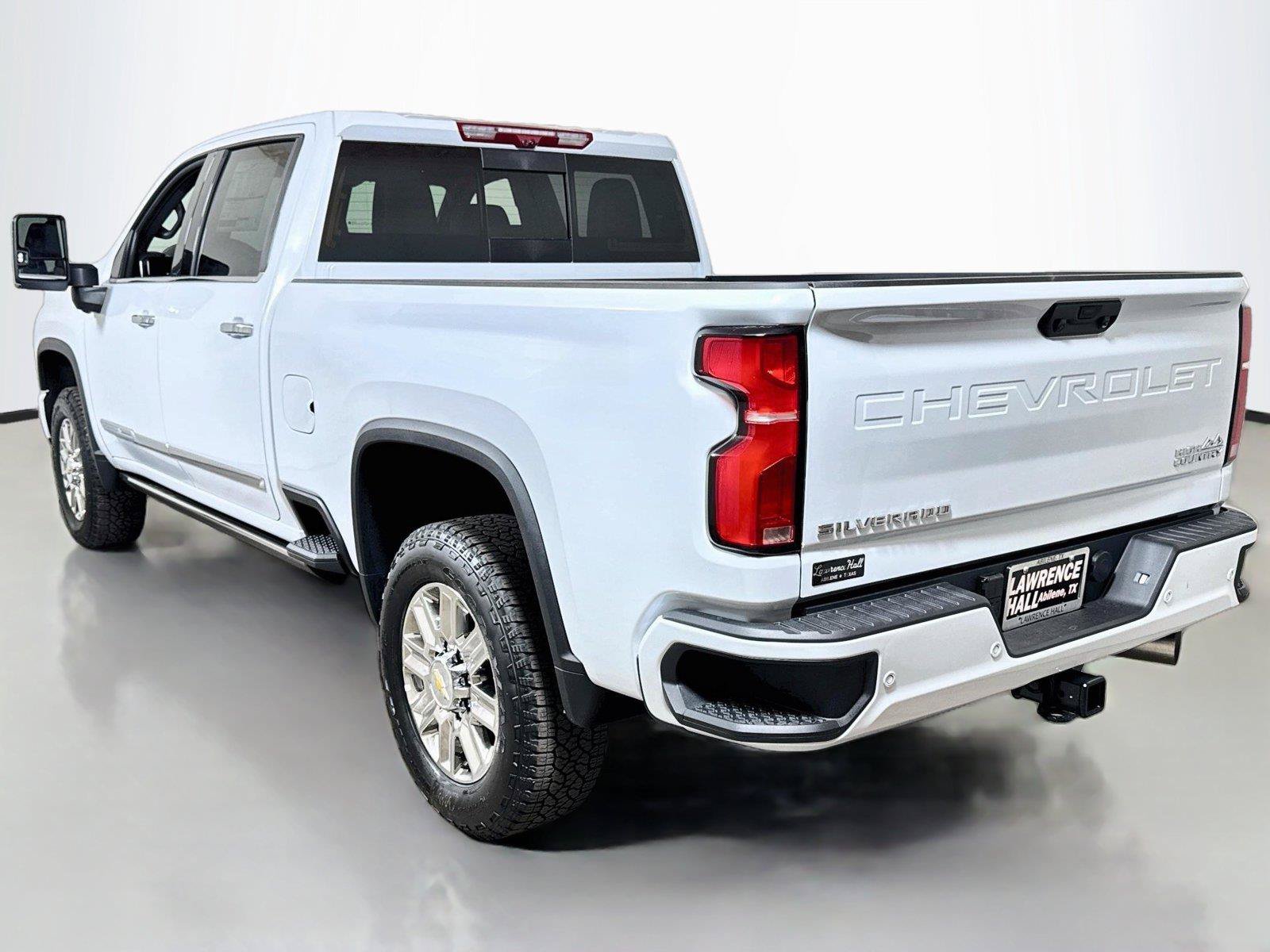 New 2026 Chevrolet Silverado 2500 High Country w/ Technology Package AWD/4WD image 3