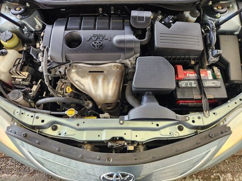 Used 2011 Toyota Camry LE image 13