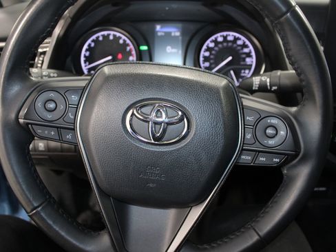 Used 2023 Toyota Camry SE image 30