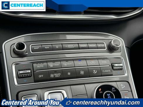 Used 2021 Hyundai Santa Fe Limited image 28