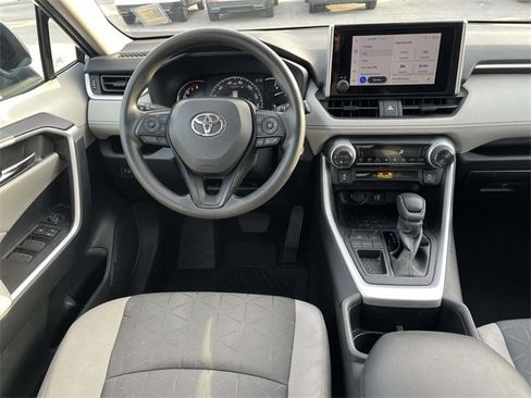 Used 2024 Toyota RAV4 XLE image 12