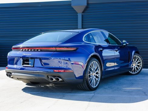 New 2026 Porsche Panamera image 7