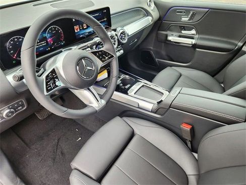 Certified 2026 Mercedes-Benz GLB 250 4MATIC image 7