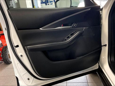 Used 2023 MAZDA CX-30 AWD 2.5 S image 9
