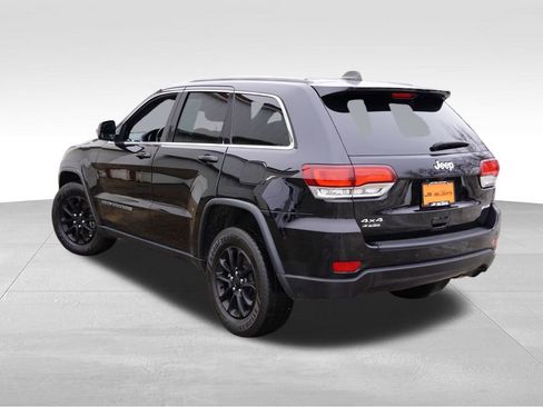 Certified 2022 Jeep Grand Cherokee Laredo X image 8