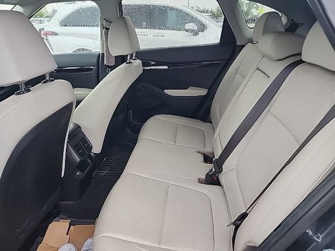 Used 2021 Kia Seltos EX AWD/4WD image 9