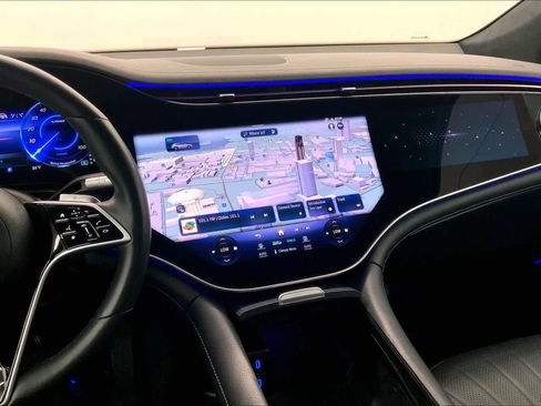 Used 2023 Mercedes-Benz EQS 580 4MATIC SUV image 25