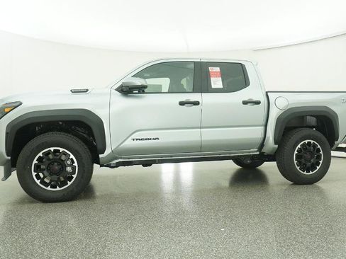 New 2026 Toyota Tacoma TRD Off-Road image 8