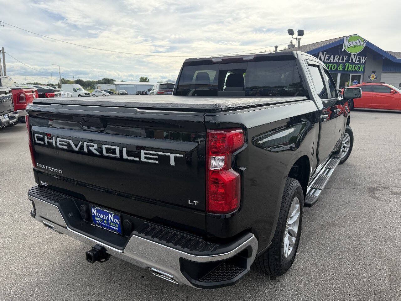 Used 2019 Chevrolet Silverado 1500 LT w/ True North Edition AWD/4WD image 7