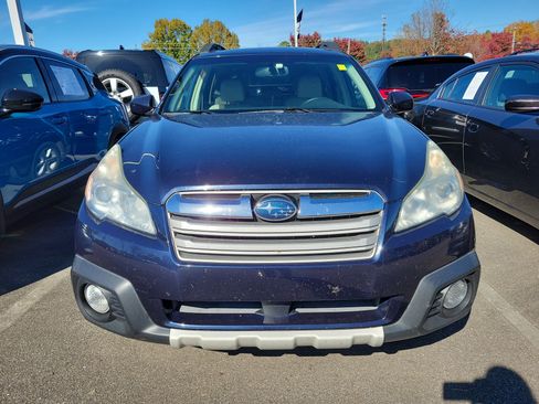 Used 2014 Subaru Outback 2.5i Limited image 2