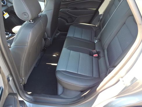 New 2026 Chevrolet Trax LT w/ Driver Confidence Package image 10