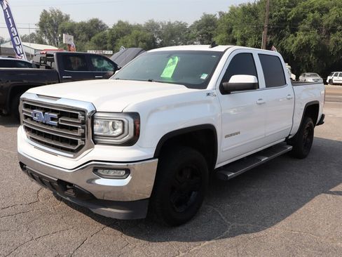 Used 2018 GMC Sierra 1500 SLE w/ Suspension Package, Off-Road AWD/4WD image 3