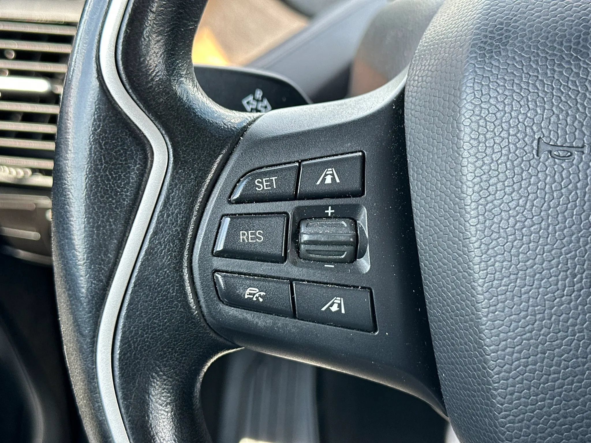 Used 2015 BMW i3 w/ Range Extender RWD image 37
