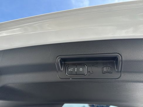 New 2026 Ford Explorer Active w/ Active Comfort Package image 14