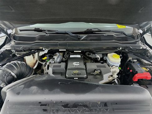 Used 2021 RAM 3500 Limited image 33