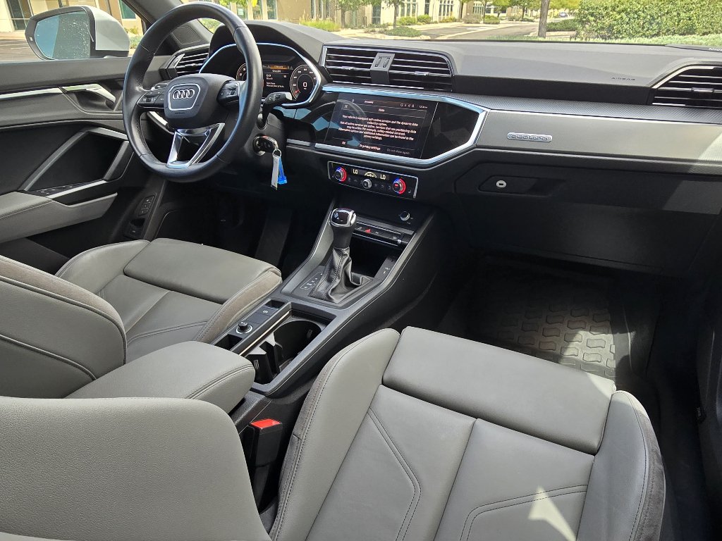 Used 2022 Audi Q3 2.0T Premium Plus AWD/4WD image 28