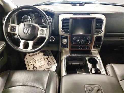 Used 2016 RAM 1500 Laramie image 10