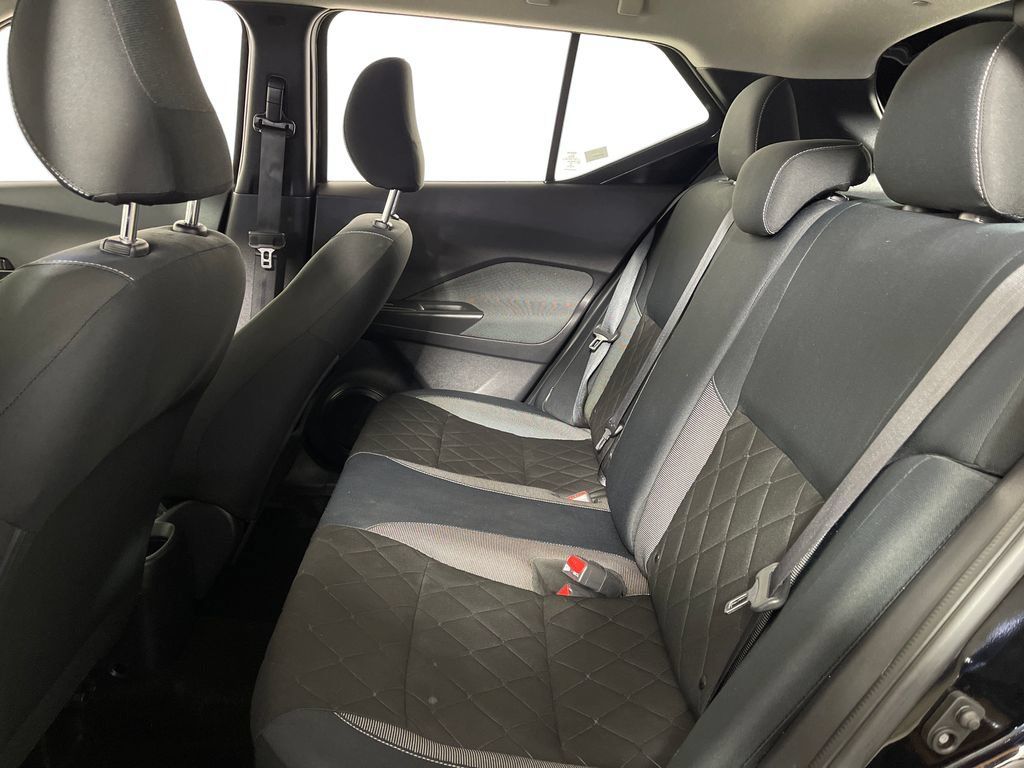 Used 2020 Nissan Kicks S FWD image 13