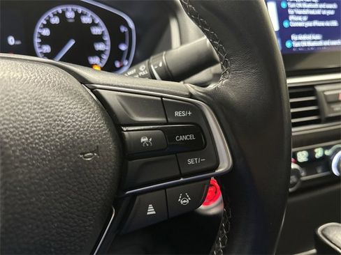 Used 2021 Honda Accord EX-L image 39