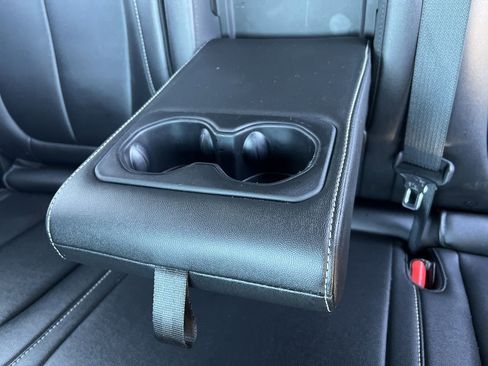 Used 2024 Jeep Grand Cherokee Limited 4xe image 31