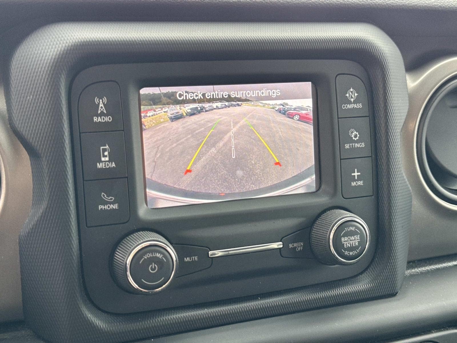 Used 2020 Jeep Wrangler Unlimited Sport AWD/4WD image 32