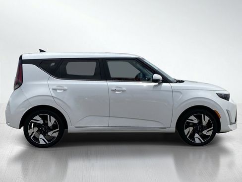 Used 2023 Kia Soul GT-Line FWD image 10