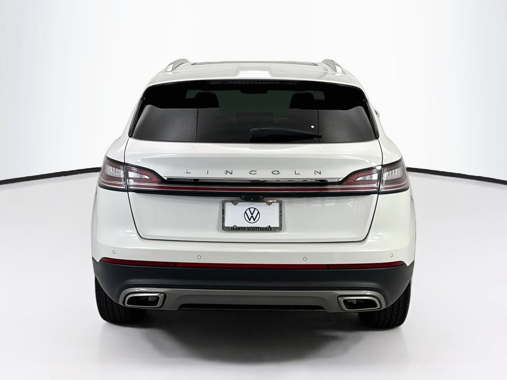 Used 2023 Lincoln Nautilus Reserve w/ Luxury Package AWD/4WD image 6