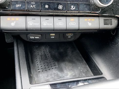 Used 2021 Hyundai Elantra SEL w/ Convenience + Premium Package image 27