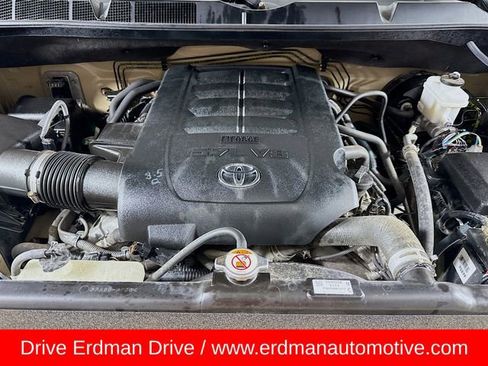 Used 2019 Toyota Tundra Limited w/ Limited Premium Package image 30