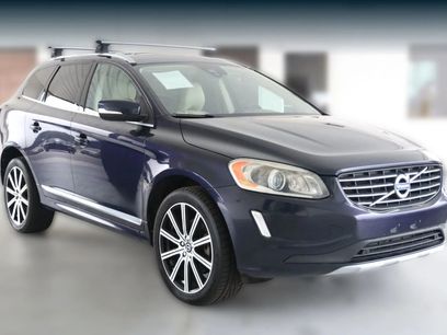 Used 2017 Volvo XC60 T6 Inscription w/ Preferred Option Package