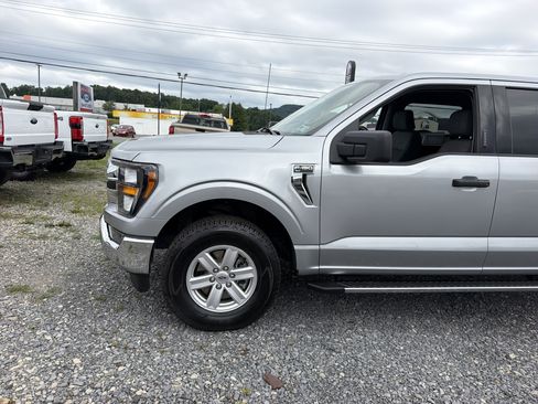 Used 2023 Ford F150 XLT w/ Equipment Group 301A Mid AWD/4WD image 11