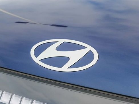 New 2026 Hyundai Ioniq 9 SEL AWD/4WD image 13