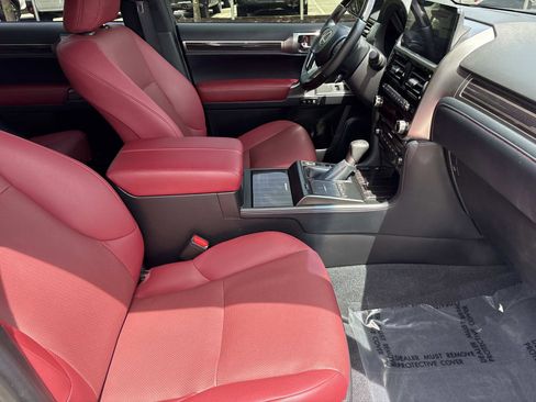 Used 2023 Lexus GX 460 Premium w/ Premium Package AWD/4WD image 34