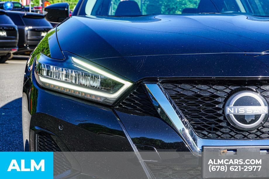 Used 2023 Nissan Maxima SL FWD image 11