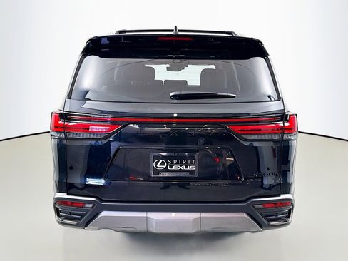 New 2026 Lexus LX 700h Overtrail image 6