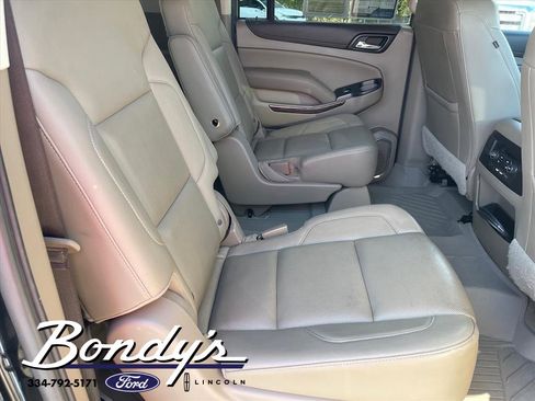 Used 2019 GMC Yukon XL SLT w/ Open Road Package image 16