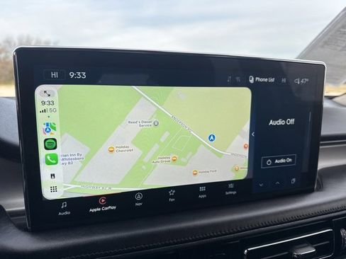 Used 2022 Lincoln Nautilus FWD w/ Premium Package image 6