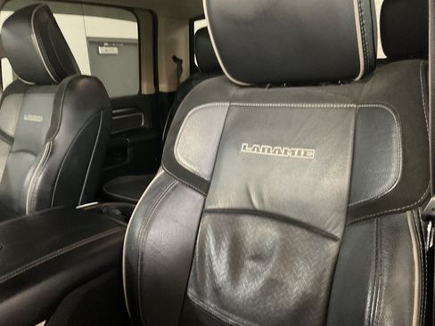 Used 2022 RAM 2500 Laramie AWD/4WD image 24