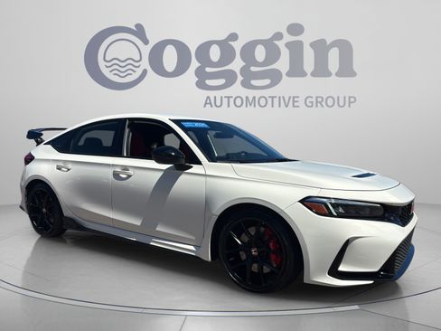 Certified 2025 Honda Civic Type R image 7