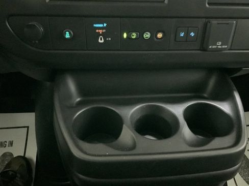 Used 2024 Chevrolet Express 3500 LT w/ LT Preferred Equipment Group image 25