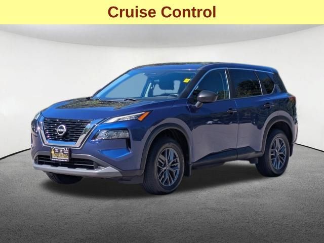 Used 2023 Nissan Rogue S AWD/4WD image 10